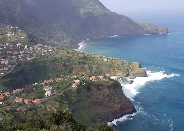 Farma Casa Da Tia Clementina Santana (Madeira)